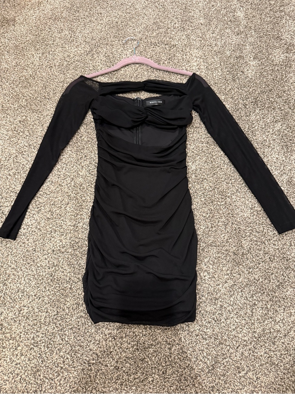 White Fox Boutique Black Long-Sleeve Ruched Bodycon Dress